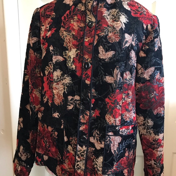 Cynthia Max Vibrant Floral Embroidered Blazer, Size Medium - Picture 9 of 12